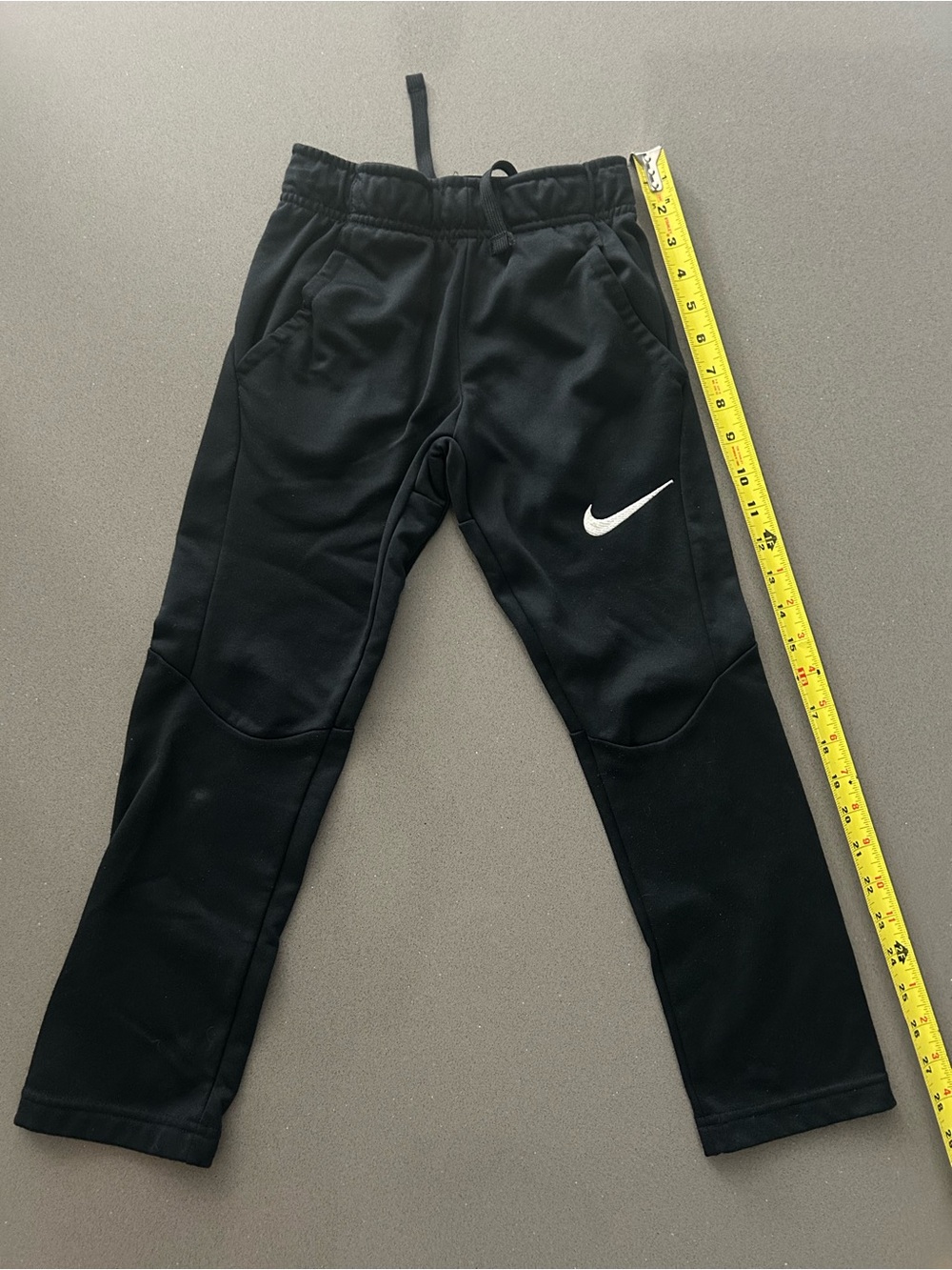 Nike Boys Black Athletic Sweatpants Size XS…